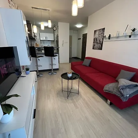 דירה Ar London House קושיצה